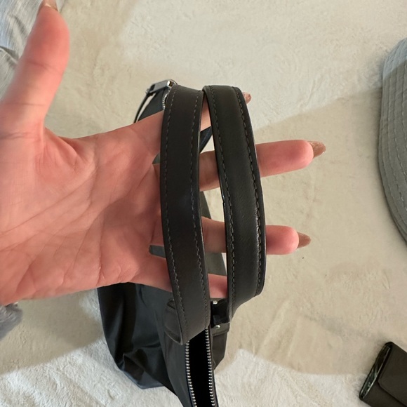 Michael Kors Tote and Wallet - Picture 5 of 11